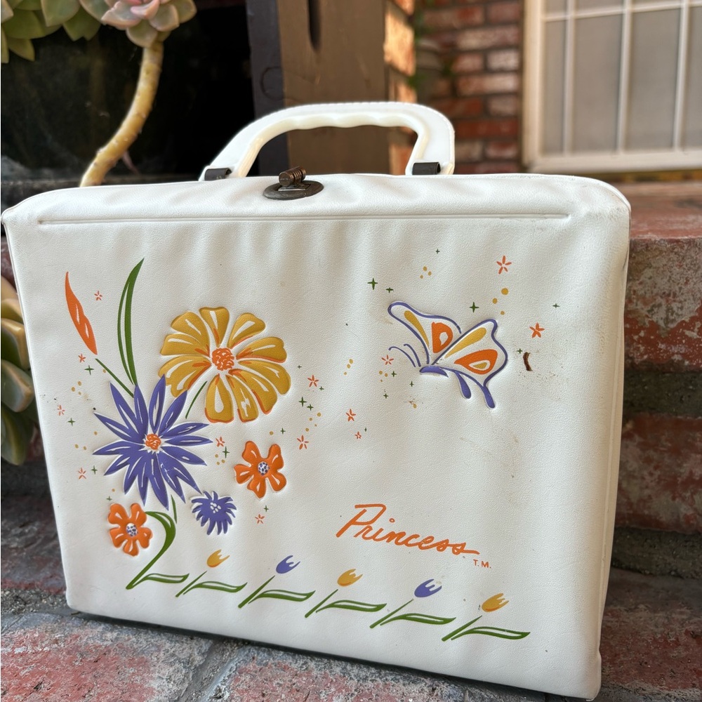 1962 Vinyl Princess Lunch Box with Thermos Aladdin Industries